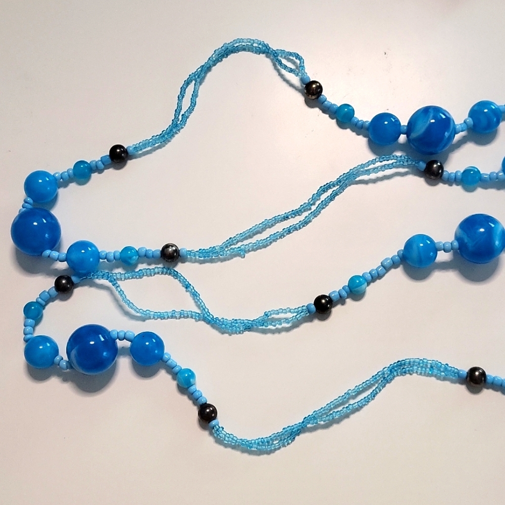 "Ocean Blue Beads" 💙 Necklace